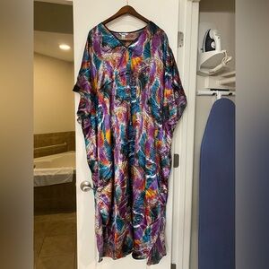 Winlar Womens Kaftan Caftan Long Satin Robe 2XL 3XL Tropical Print Purple Teal